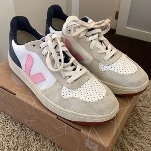 Veja Sneakers